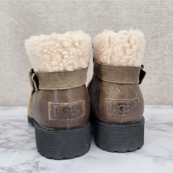 UGG Benson Boot Dove Women's Leather Ankle Boots Cream Sherpa Lining - Picture 8 of 13